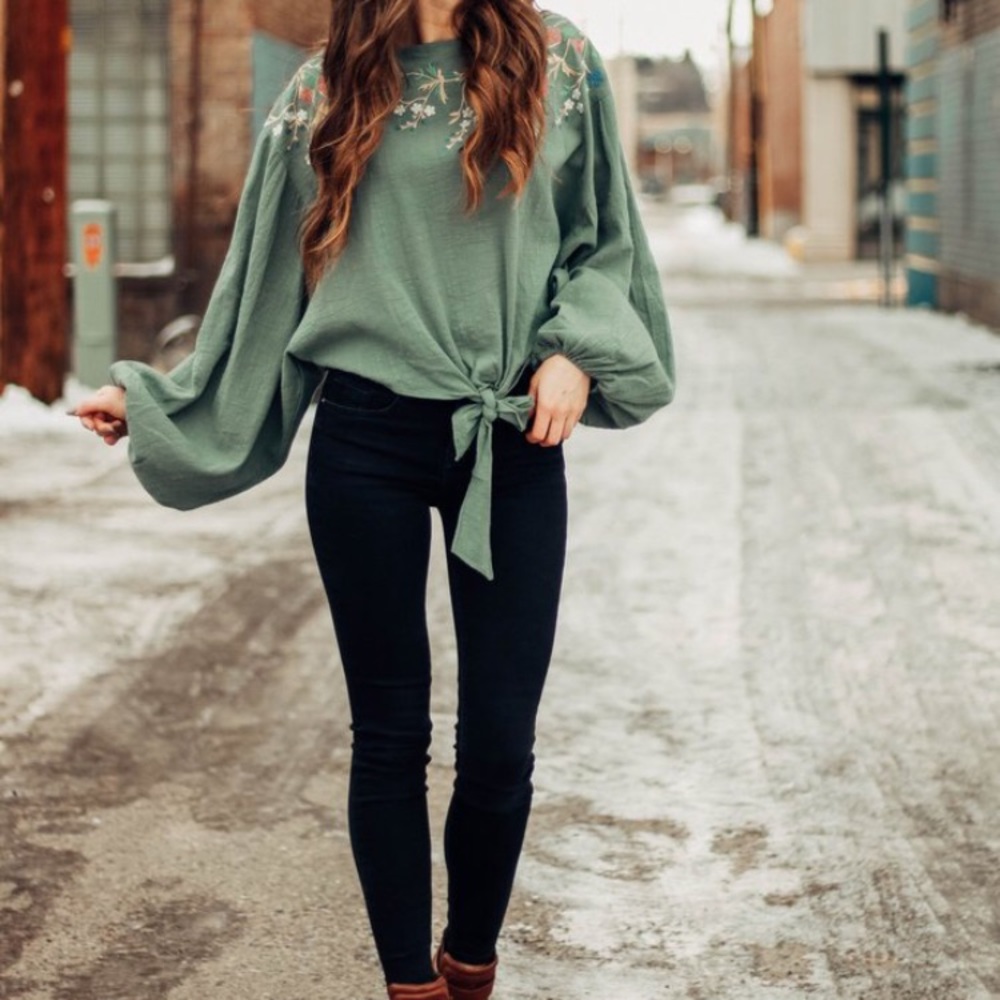 Brand new boutique top